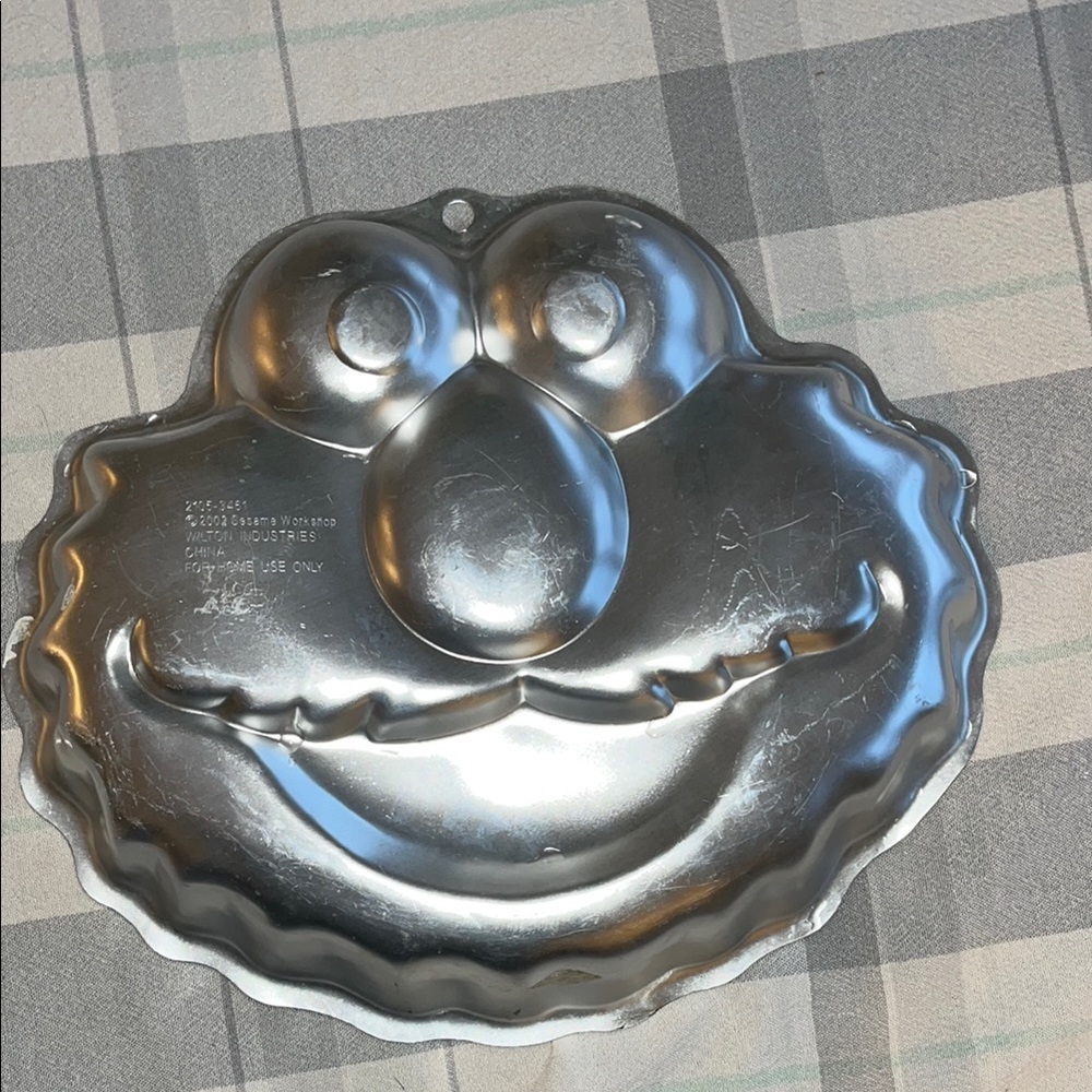 Wilton Elmo Cake Pan